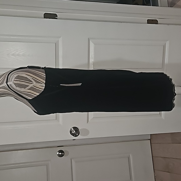 MADISON +HUDSON Women Luster Black Velvet Spaghetti straps Mini Dress Size M - Picture 9 of 13